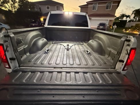 Used 2018 RAM 3500 Big Horn w/ Sport Appearance Group image 16