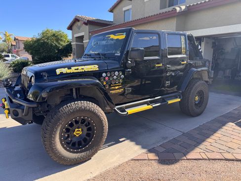 Used 2008 Jeep Wrangler Unlimited Sahara image 5