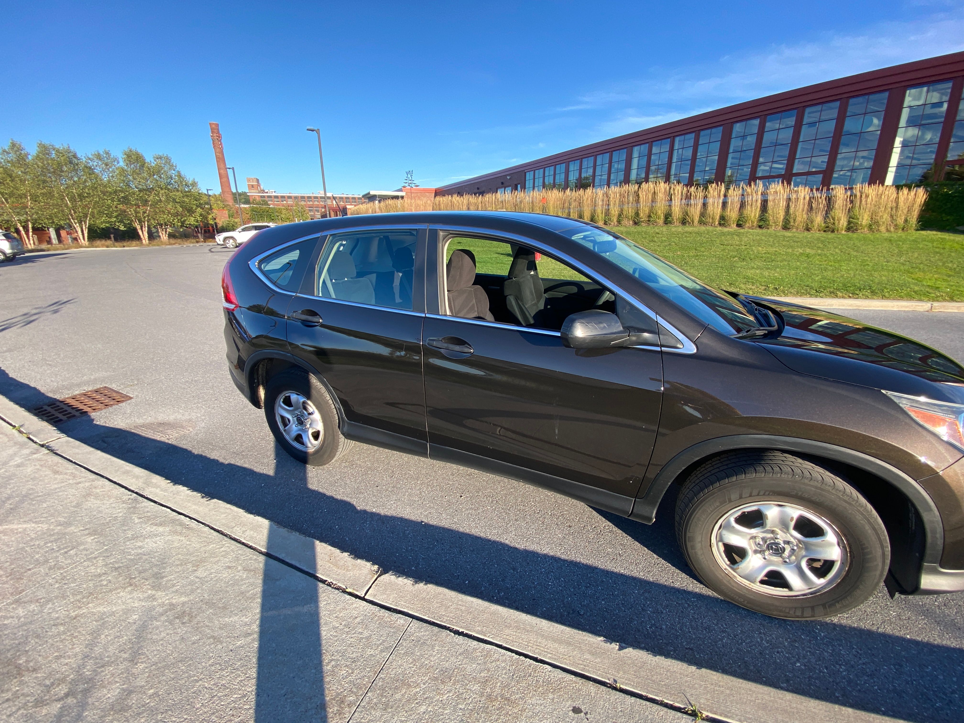 Used 2014 Honda CR-V LX image 16