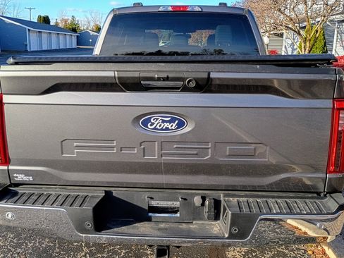 Used 2024 Ford F150 XLT image 10