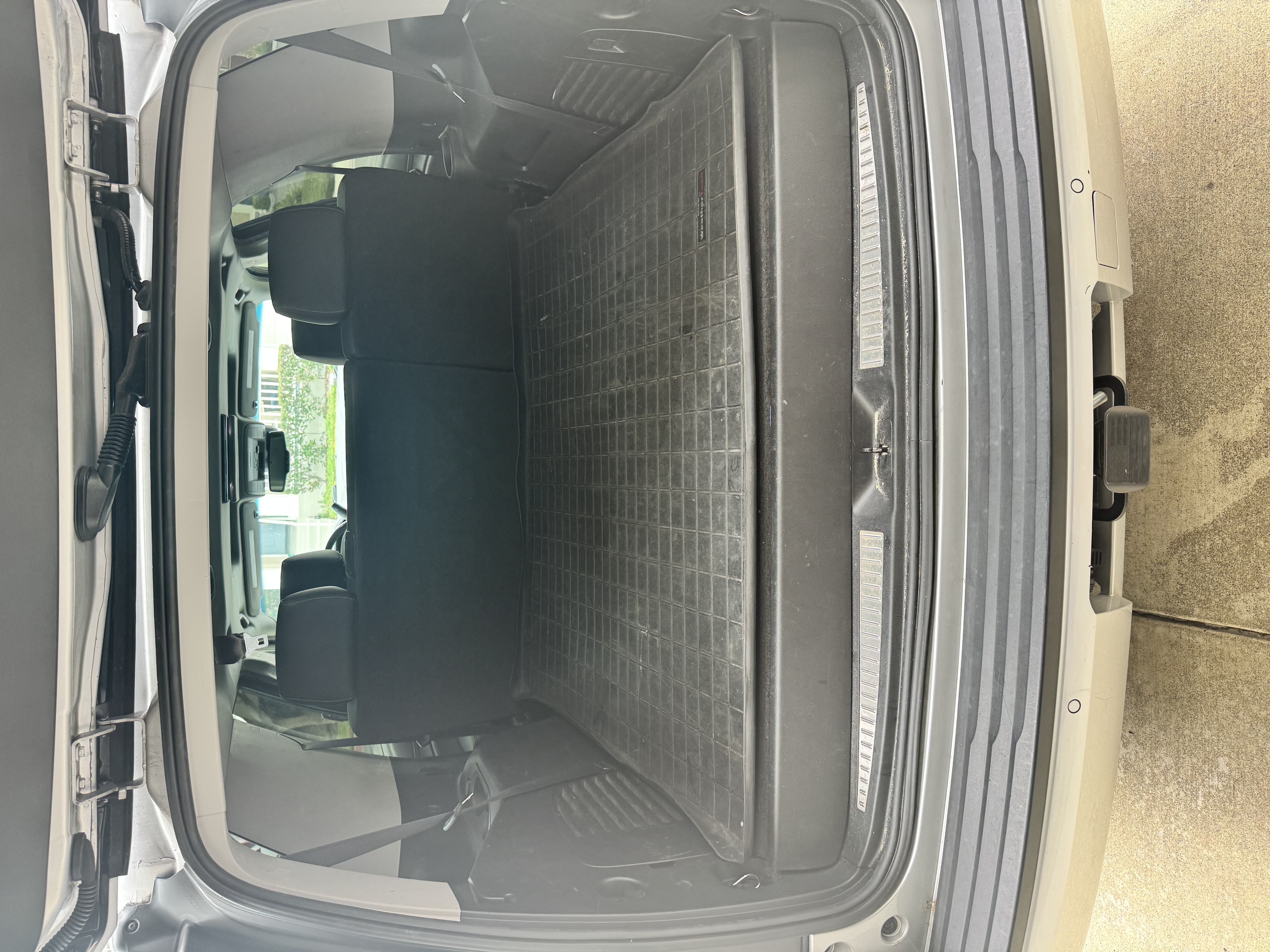 Used 2019 Chevrolet Tahoe LT AWD/4WD image 12