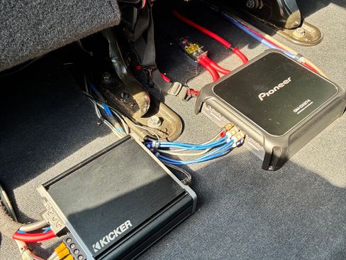 Used 2016 Toyota Tundra Limited w/ Limited Premium Package image 13