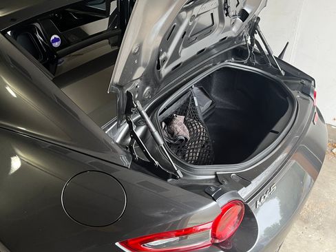 Used 2018 MAZDA MX-5 Miata RF Grand Touring RWD image 20
