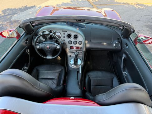 Used 2007 Pontiac Solstice GXP w/ Premium Package image 6