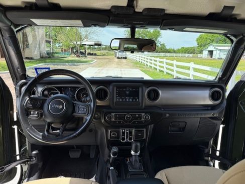 Used 2021 Jeep Wrangler Unlimited Sport image 6