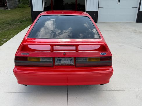 Used 1993 Ford Mustang Cobra RWD image 6