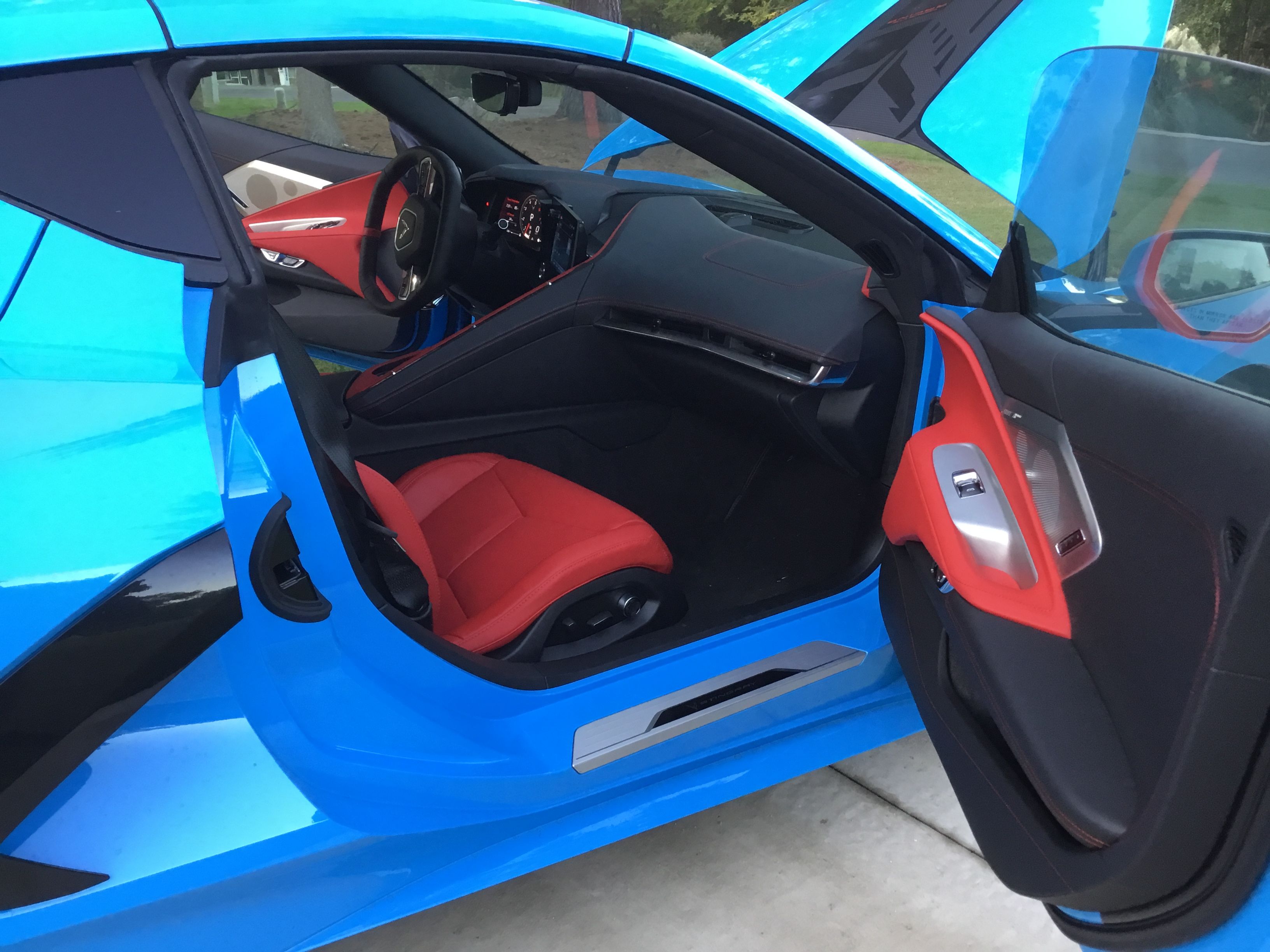 Used 2024 Chevrolet Corvette Stingray Preferred Cpe RWD image 11