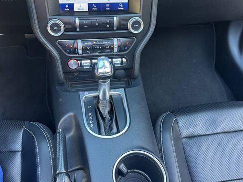 Used 2021 Ford Mustang Premium image 16