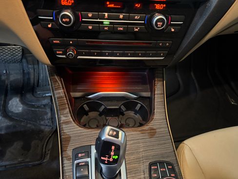 Used 2017 BMW X3 sDrive28i image 16