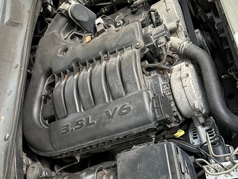 Used 2008 Chrysler 300 Touring RWD image 13