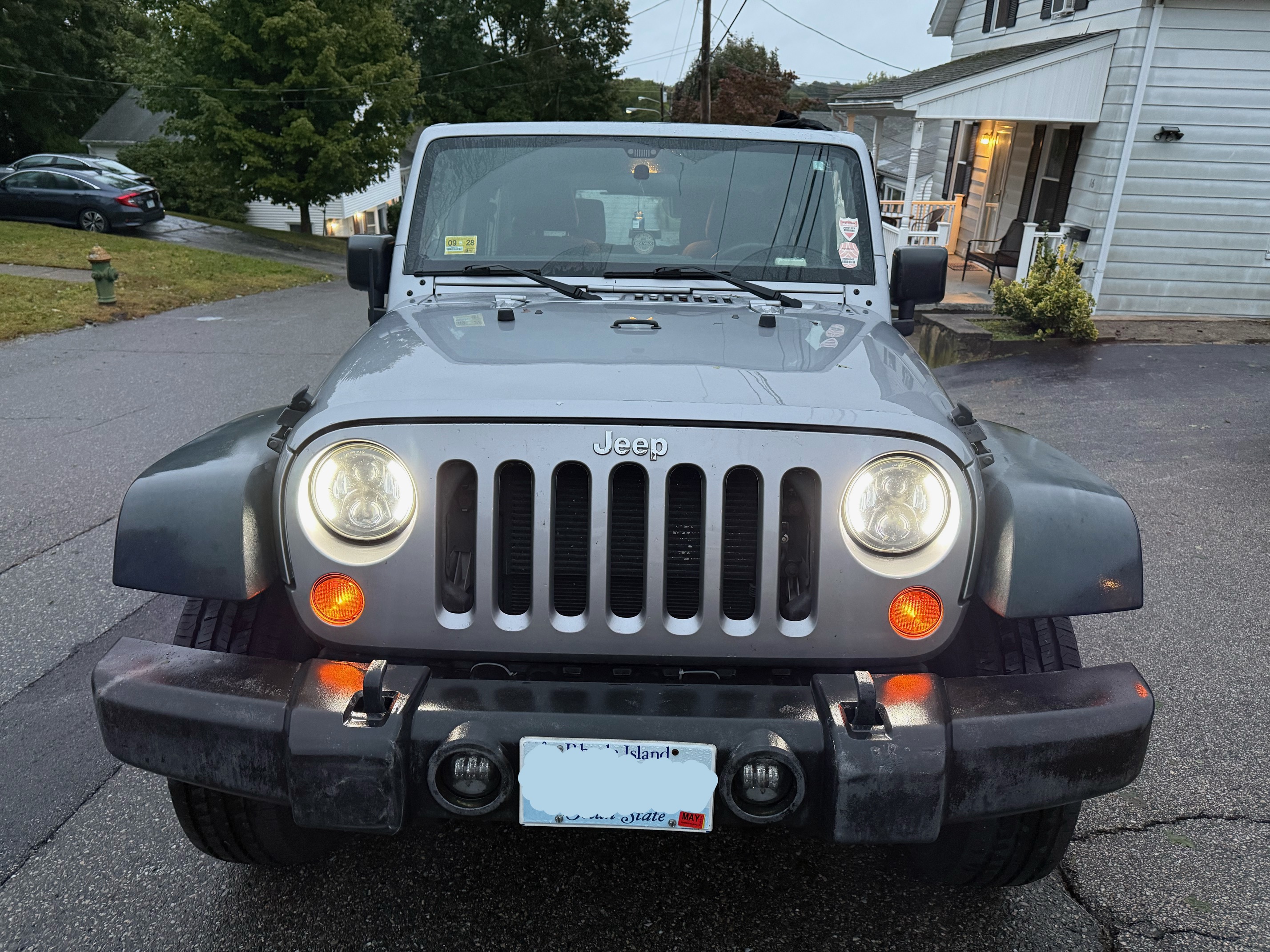 Used 2013 Jeep Wrangler Sport AWD/4WD image 2