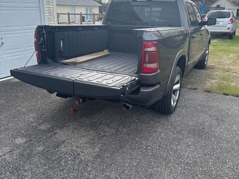 Used 2021 RAM 1500 Limited image 19