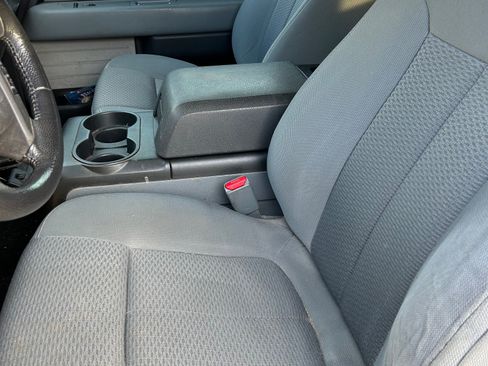 Used 2013 Ford F150 XLT w/ Luxury Equipment Group image 6