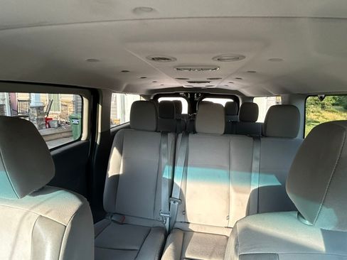 Used 2016 Nissan NV 3500 SV w/ SV Technology Package RWD image 14