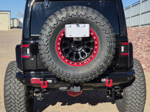 Used 2024 Jeep Wrangler Unlimited Rubicon 392 image 5