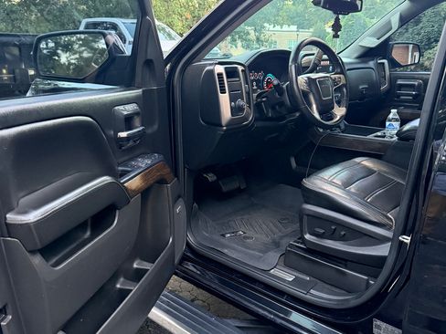 Used 2018 GMC Sierra 1500 Denali image 9