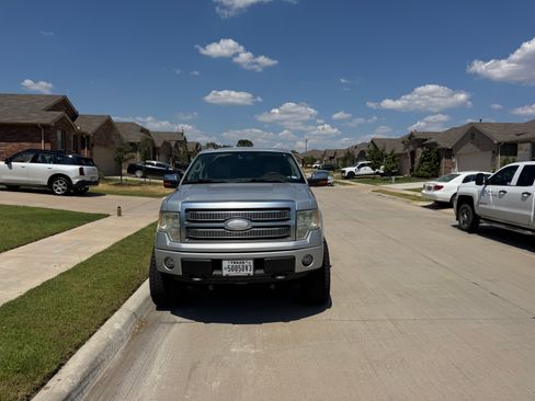 Used 2009 Ford F150 Platinum AWD/4WD image 4