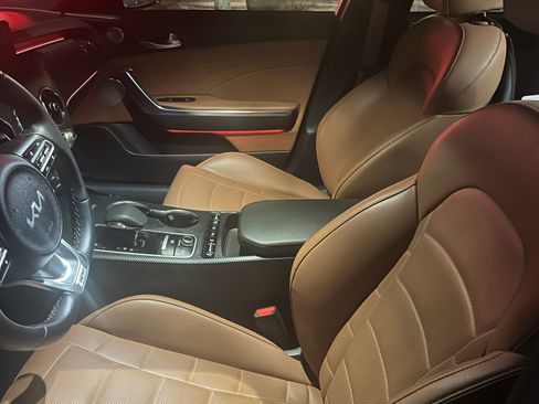 Used 2023 Kia Stinger GT2 w/ Option Group 020 image 4