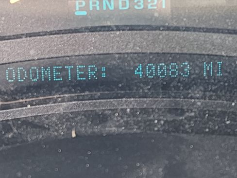 Used 2005 Chevrolet Silverado 3500 4x4 Regular Cab w/ Skid Plate Package image 2