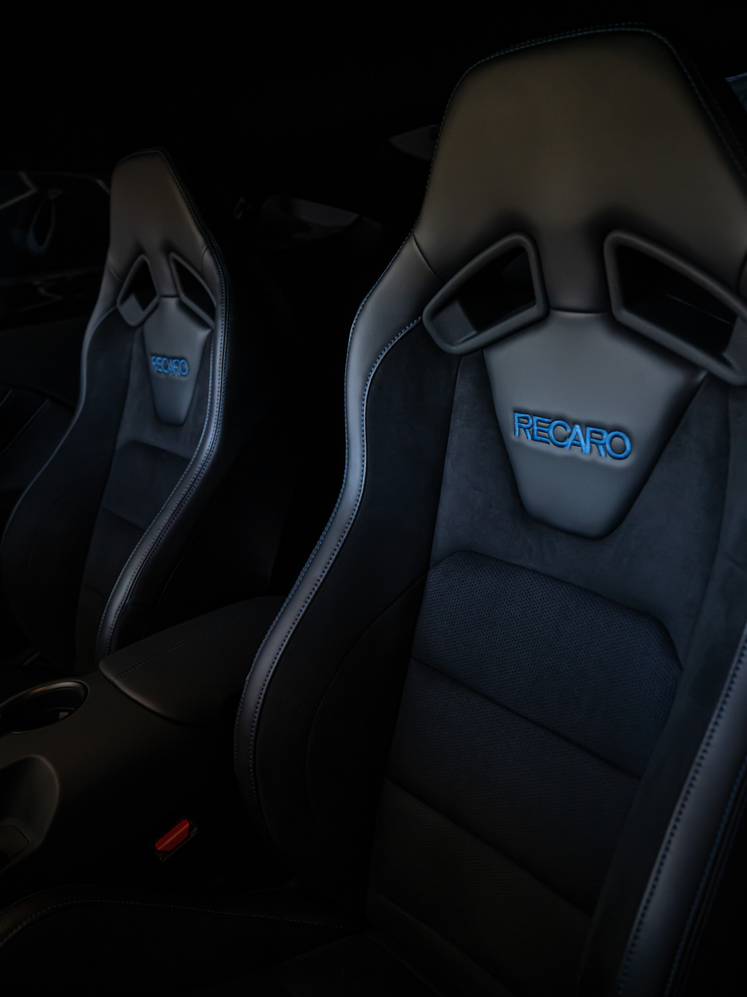 Used 2026 Ford Mustang Dark Horse RWD image 17