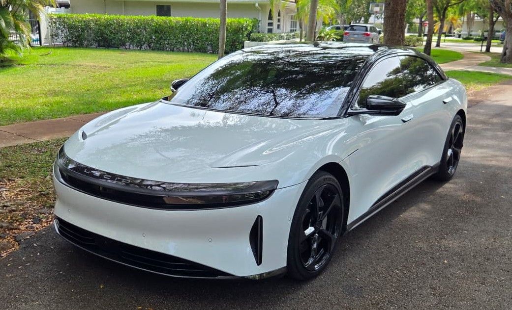Used 2025 Lucid Air Touring AWD/4WD image 10