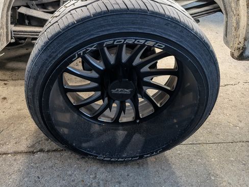 Used 2024 Ford F250 Limited w/ FX4 Off-Road Package image 12