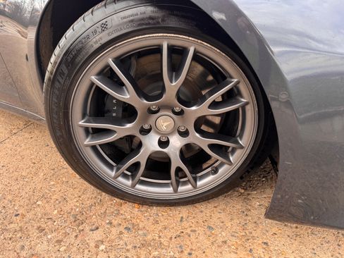 Used 2022 Tesla Model S Plaid image 12