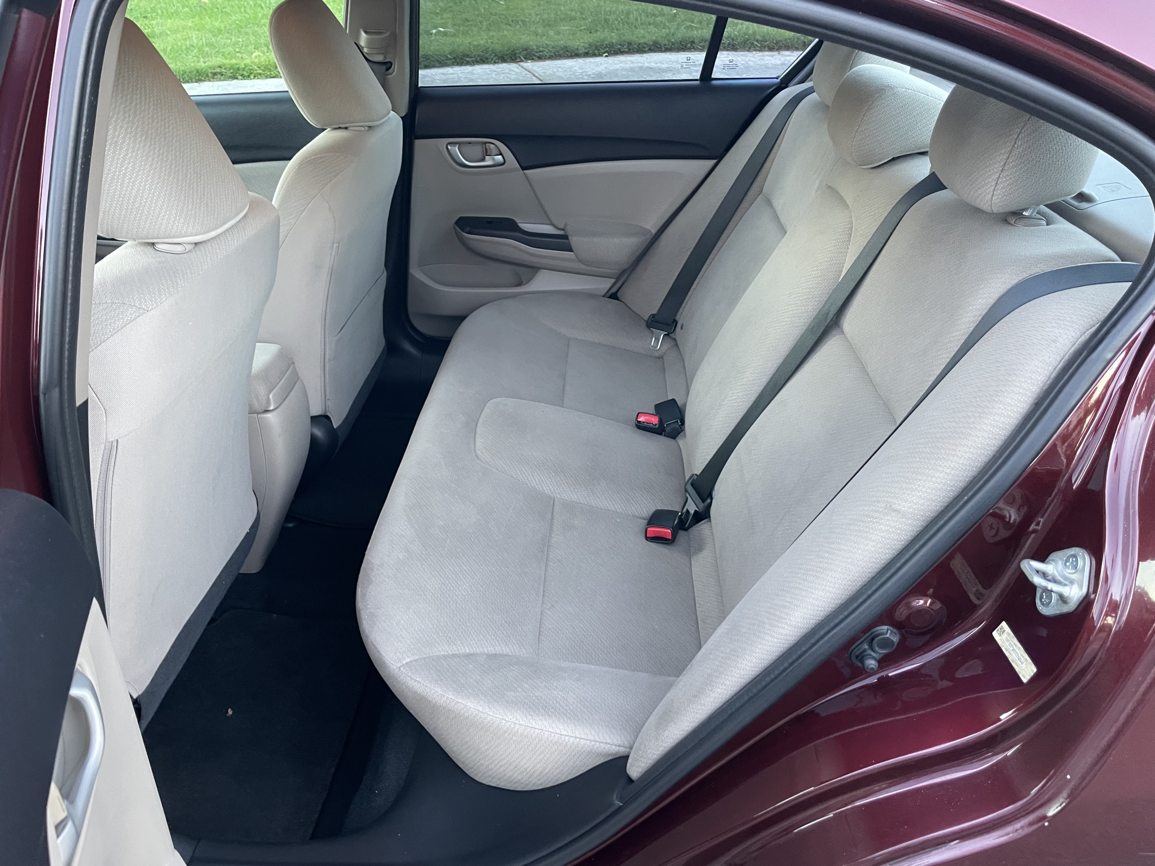 Used 2013 Honda Civic LX image 9