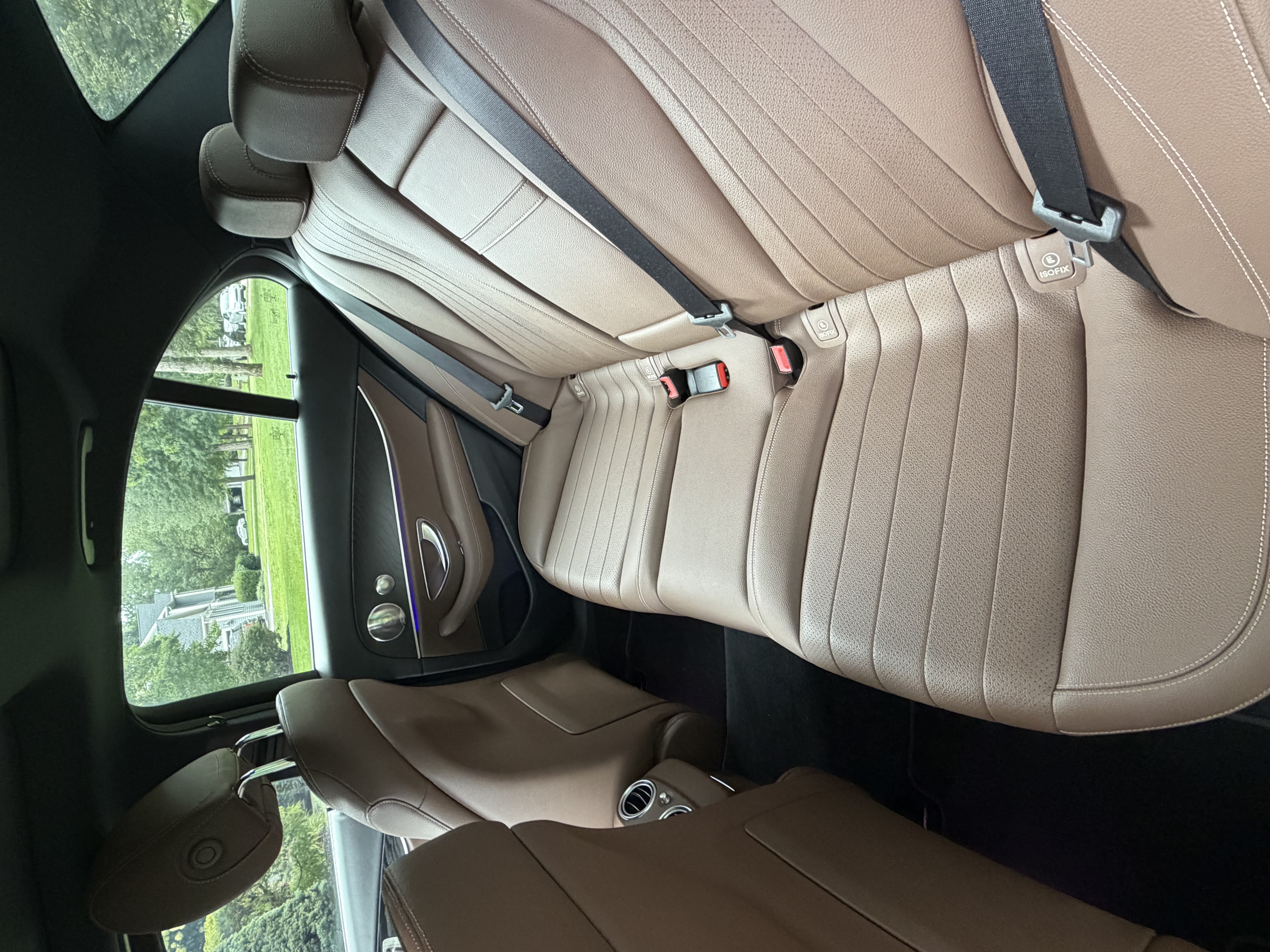 Used 2017 Mercedes-Benz E 300 4MATIC image 5