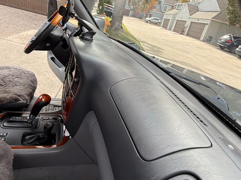 Used 2002 Lexus LX 470 4WD image 14