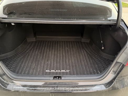 Used 2022 Toyota Camry LE image 15