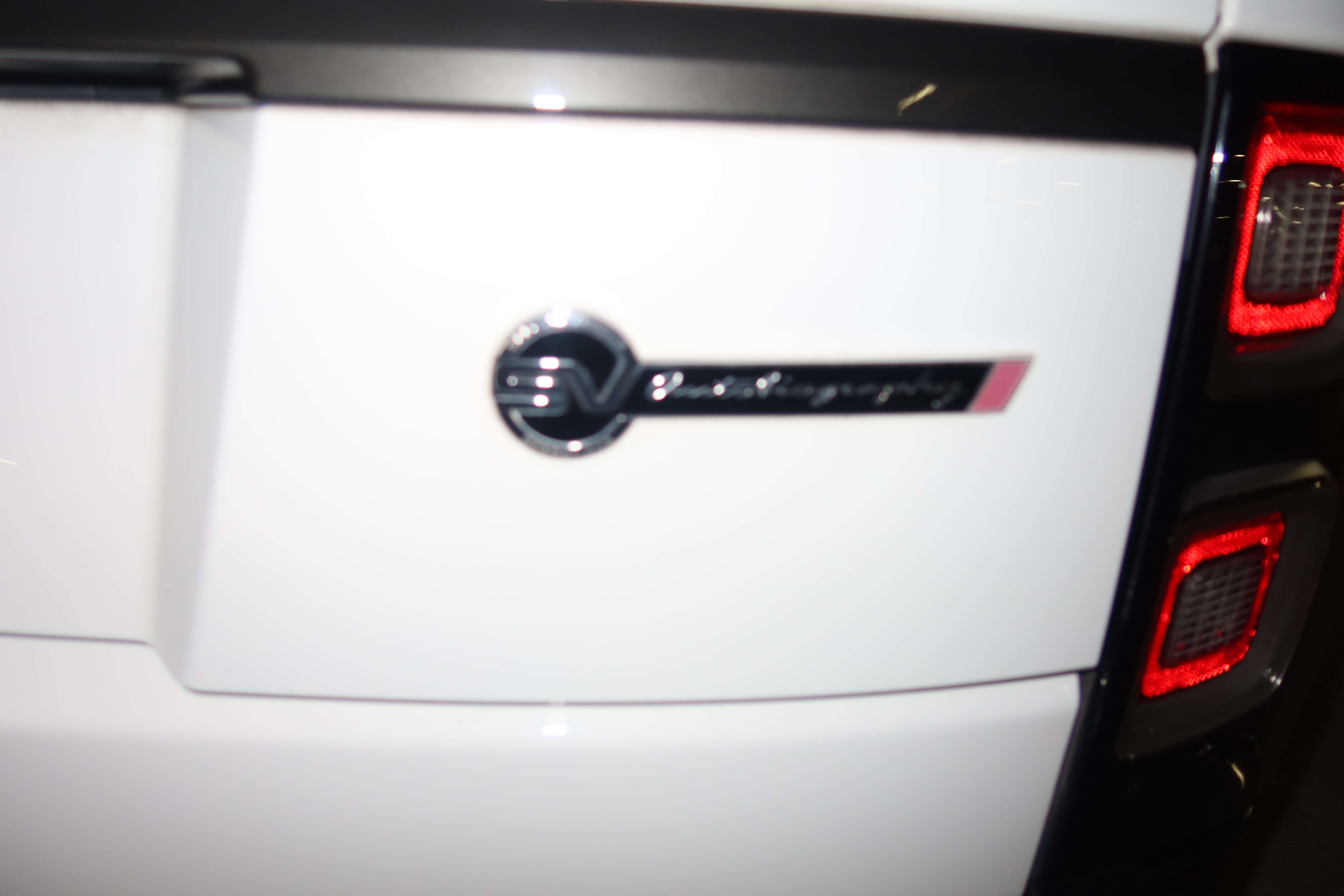 Used 2018 Land Rover Range Rover SV Autobiography Dynamic AWD/4WD image 20