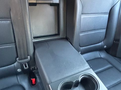 Used 2017 Volkswagen Jetta SEL image 9