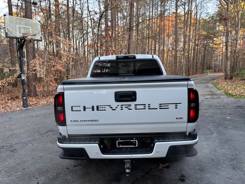 Used 2022 Chevrolet Colorado Z71 image 6