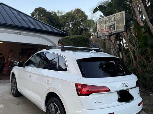 Used 2021 Audi Q5 2.0T Premium w/ Convenience Package image 17