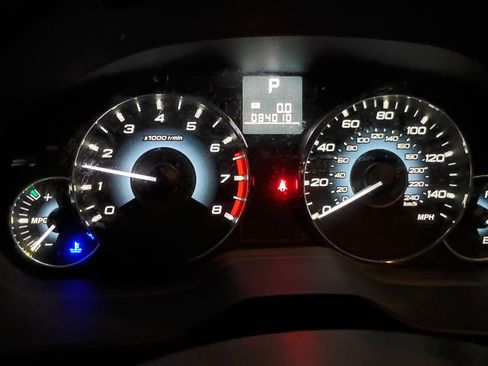 Used 2010 Subaru Outback 2.5i Premium image 10