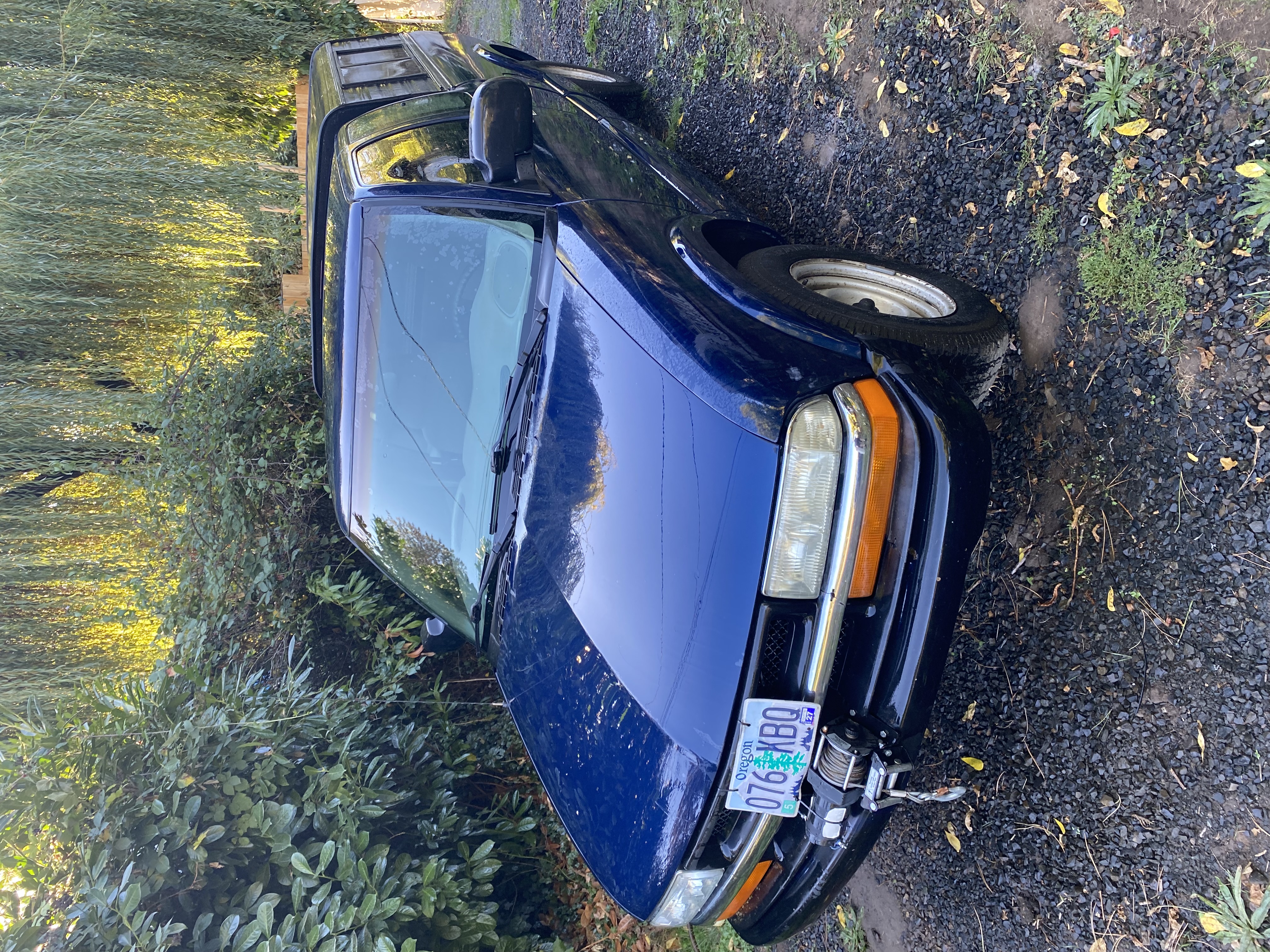 Used 2003 Chevrolet S10 Pickup 2WD Extended Cab image 1