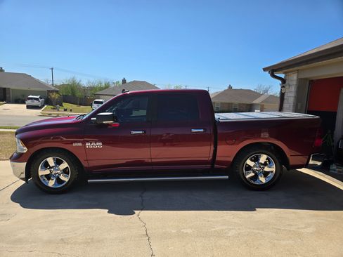Used 2016 RAM 1500 Lone Star image 1
