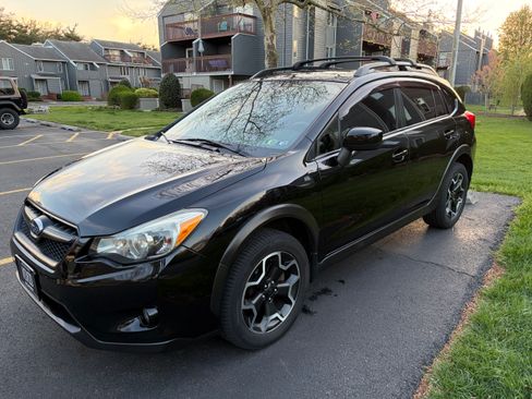Used 2015 Subaru Crosstrek 2.0i Premium w/ Moonroof Package AWD/4WD image 6
