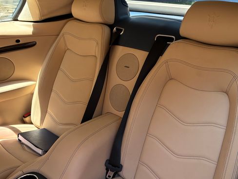 Used 2016 Maserati GranTurismo Convertible RWD image 14