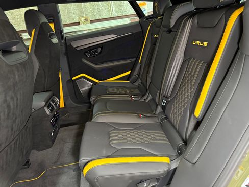 Used 2024 Lamborghini Urus Performante image 29