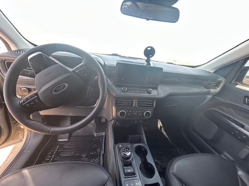 Used 2024 Ford Maverick Lariat w/ Black Appearance Package image 12