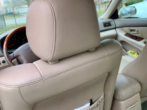 Used 2001 Lexus ES 330 image 6