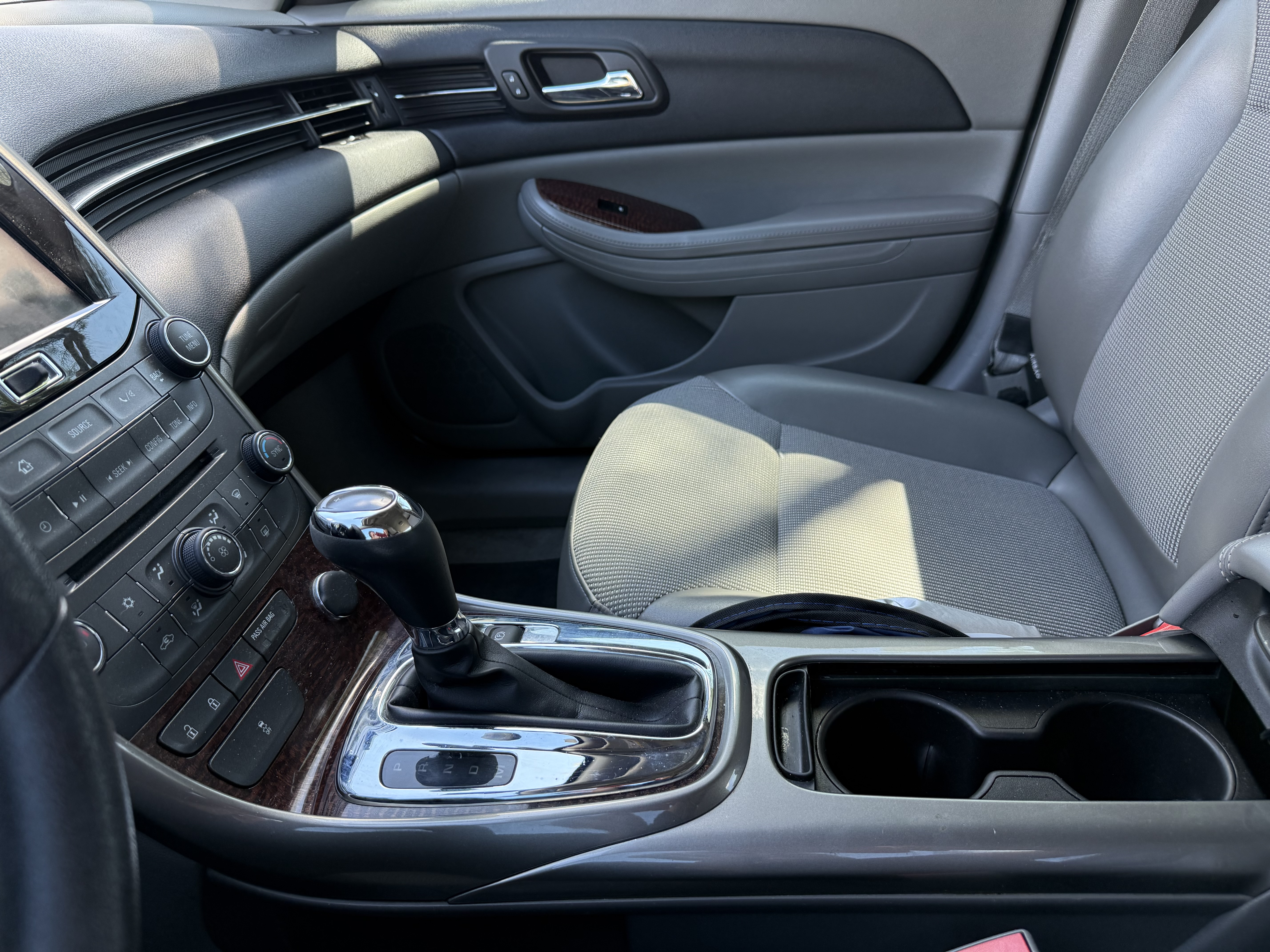 Used 2013 Chevrolet Malibu Eco w/ Power Convenience Package FWD image 6