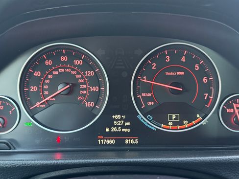 Used 2013 BMW 335i Sedan image 12