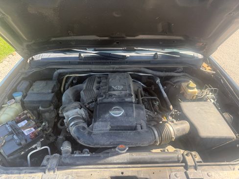 Used 2015 Nissan Frontier SV AWD/4WD image 12