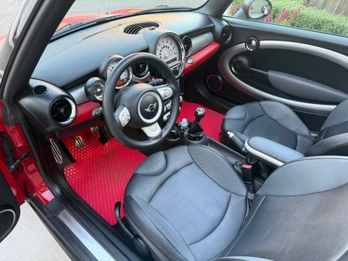 Used 2010 MINI Cooper S image 14