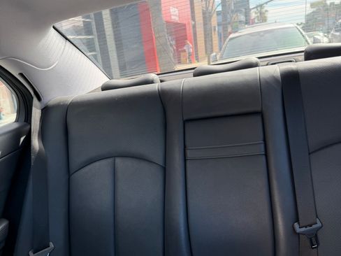 Used 2009 Mercedes-Benz E 350 Sedan image 27