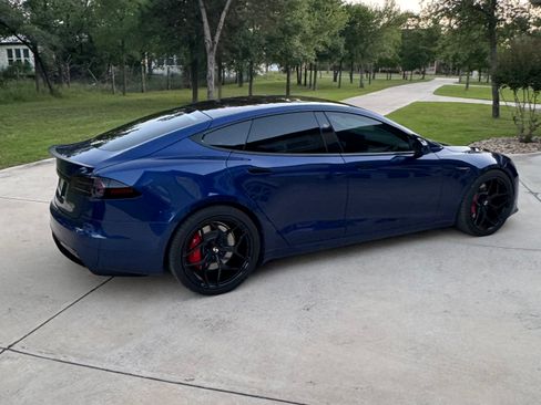 Used 2024 Tesla Model S Plaid image 5