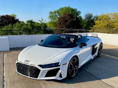 Used 2020 Audi R8 V10 performance image 1